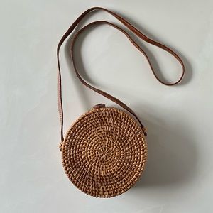 Brand New Straw Round Shoulder Bag
